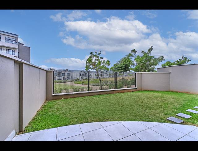3 BEDROOM APARTMENT FOR SALE IN WATERFALL